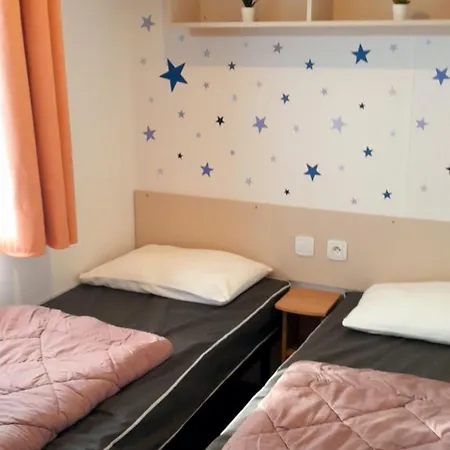Mobil Luxueux 40m2 - 3ch - 4 Etoiles 79 - La Pignade